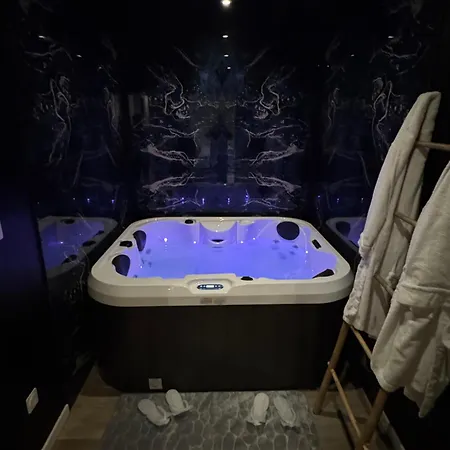 Rome Antique Apartment